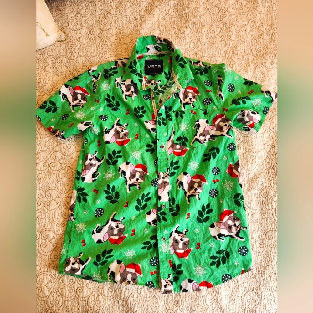 VSTR Christmas Frenchie Button Up. Medium. Men's.